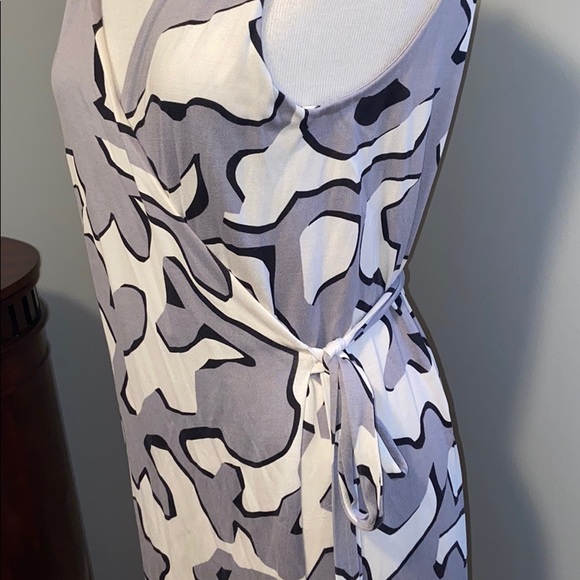 DVF Wrap Maxi Dress - Picture 5 of 8